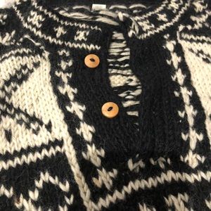 Chunky Wool Sweater Made In Nepal